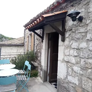 Hébergement de vacances Maison Pierre Et Voûte Au Cœur Du Village, Balazuc